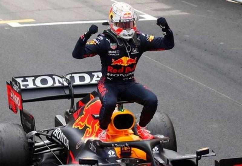 Verstappen u Red Bullu do kraja 2028.
